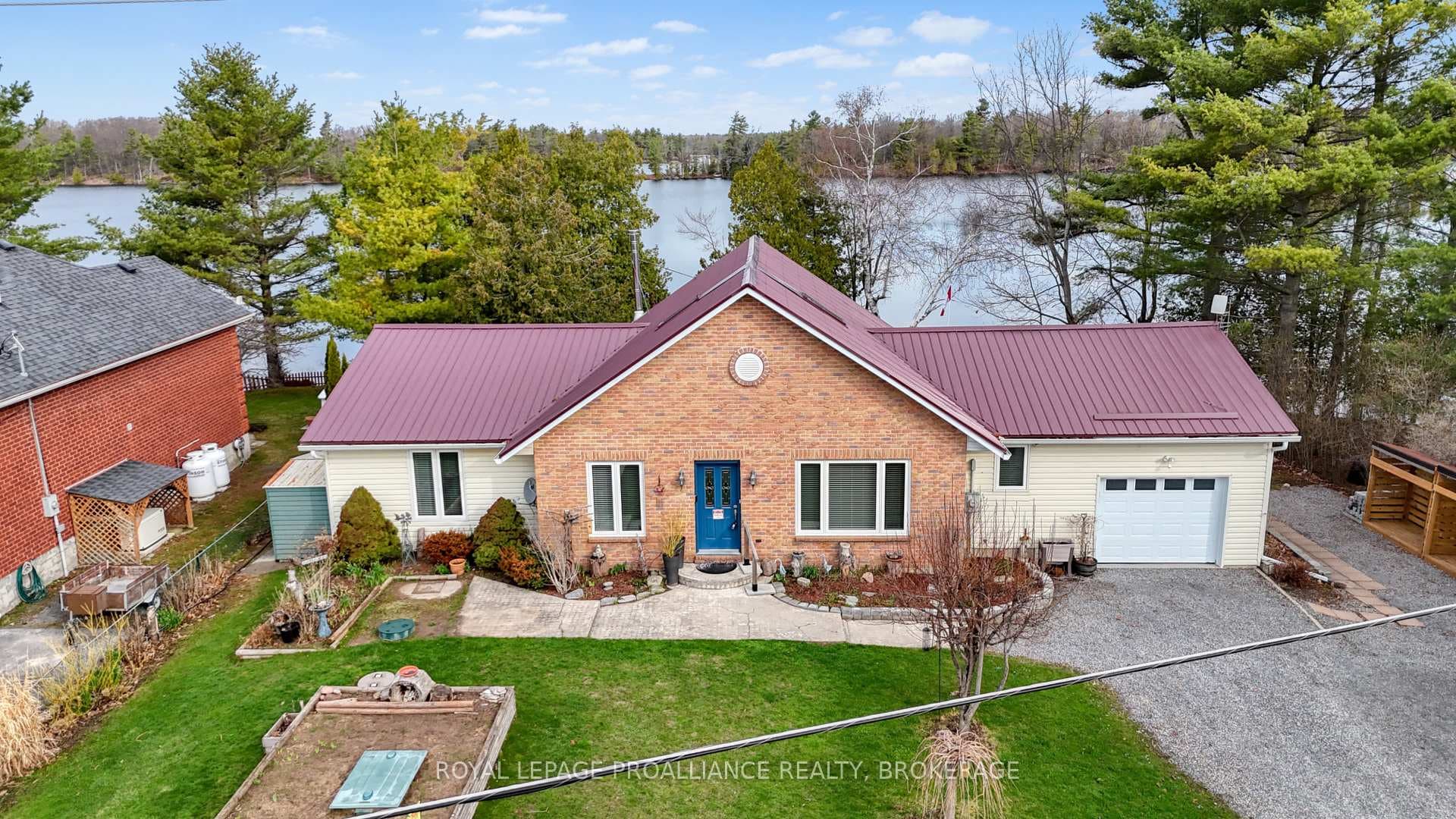 4909 Alex Mclean Lane photo 2