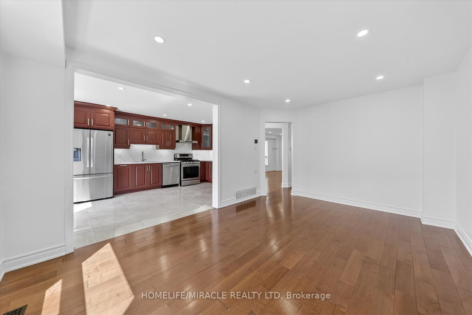 88 Reed Drive photo 34