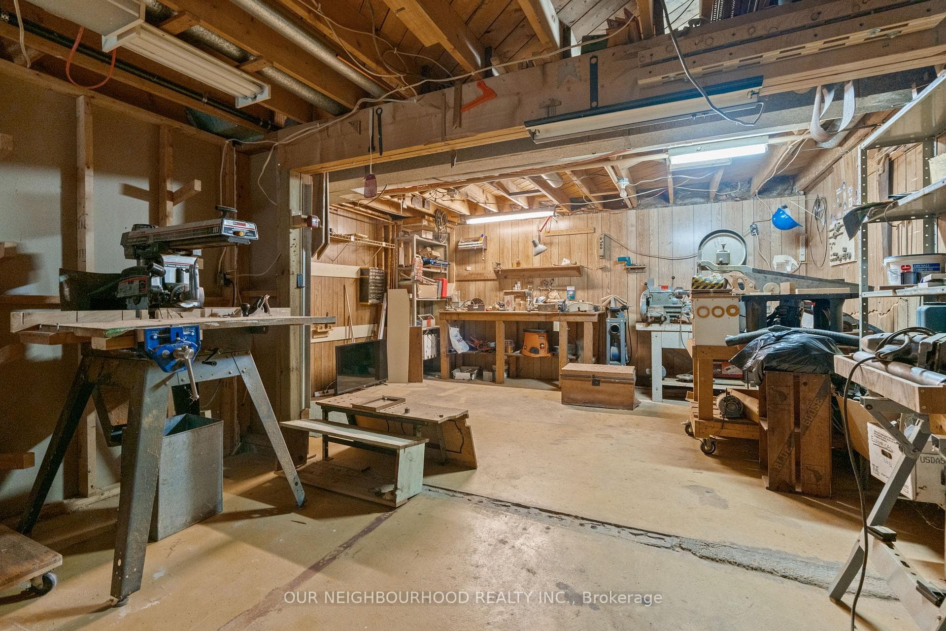 781 Tatra Drive photo 27