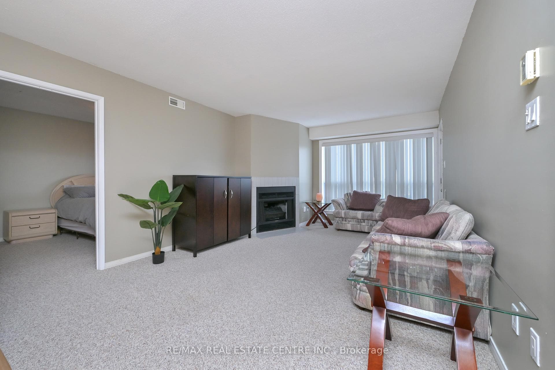 120 Bell Farm Road Unit 409 photo 2