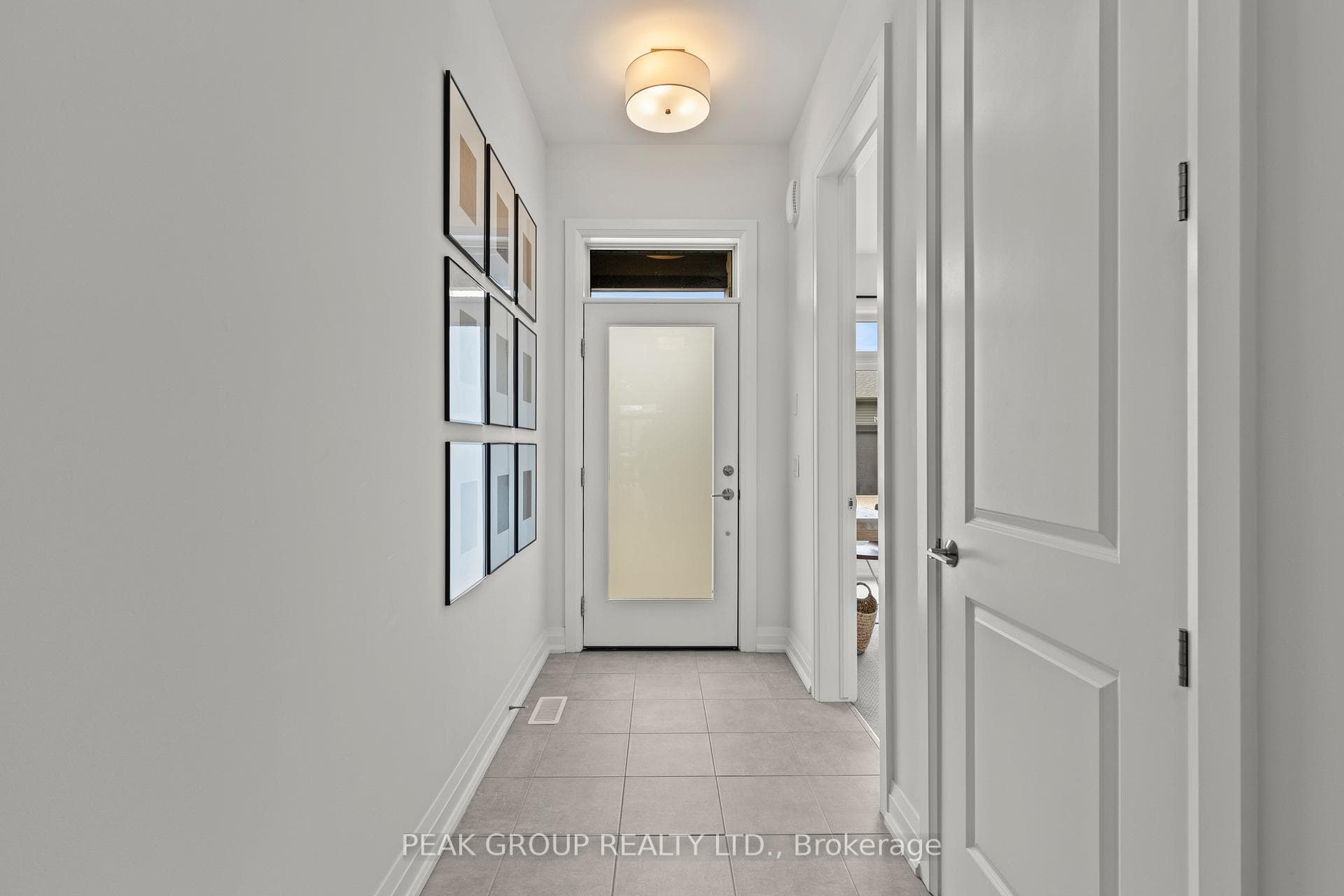 8974 Willoughby Drive Unit 8 photo 8