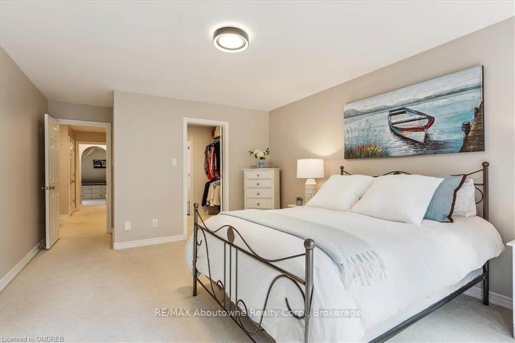 Large Walk-in Closet