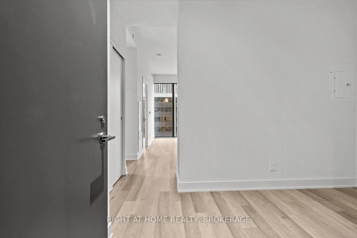8 Cumberland Street Unit 4205 photo 12