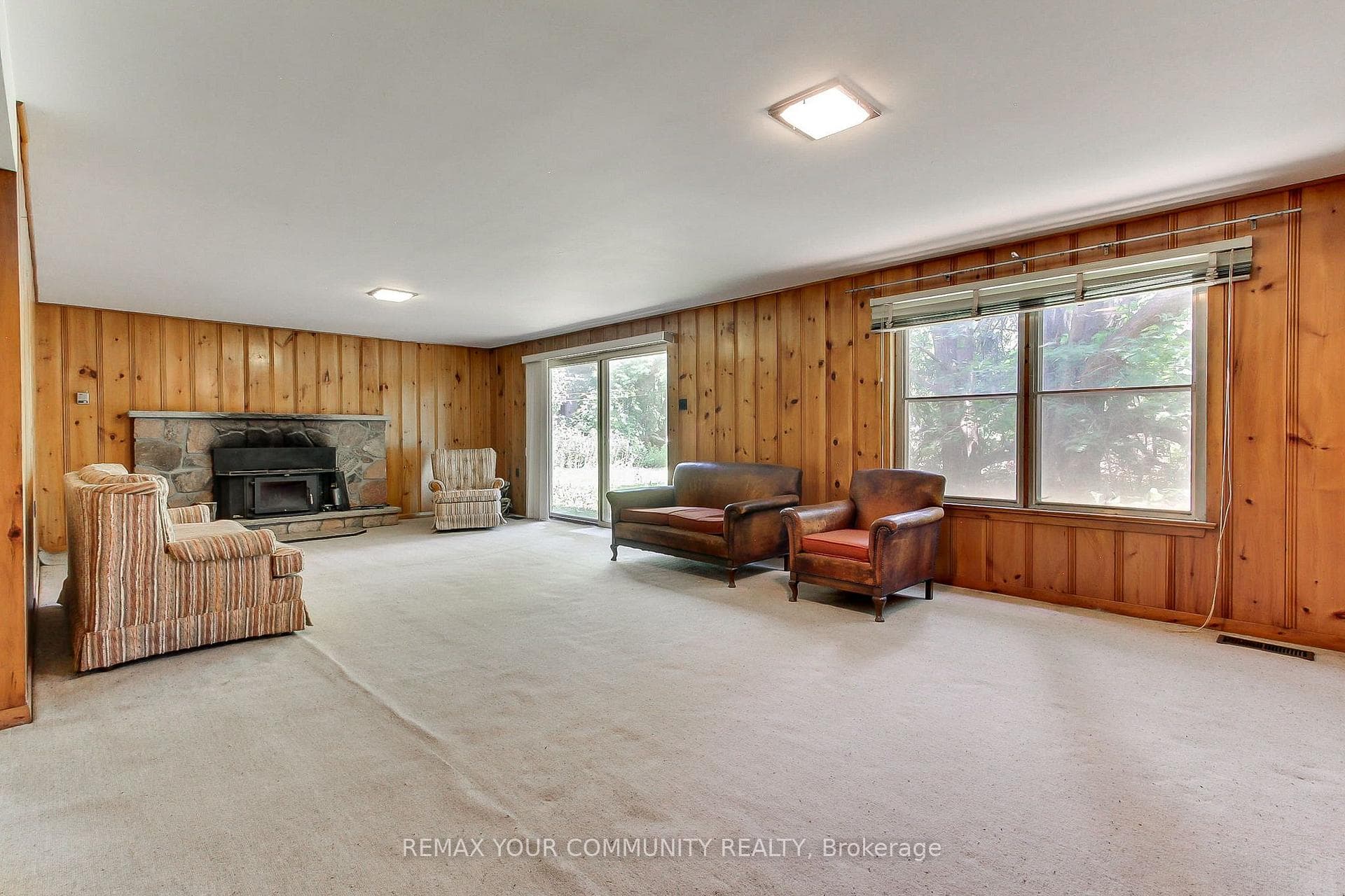 9947 Woodbine Avenue photo 24