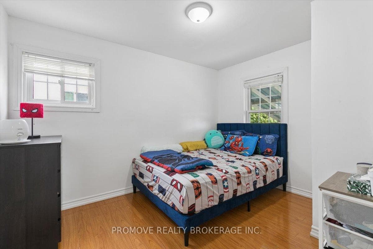 18 Gowdy Avenue photo 11