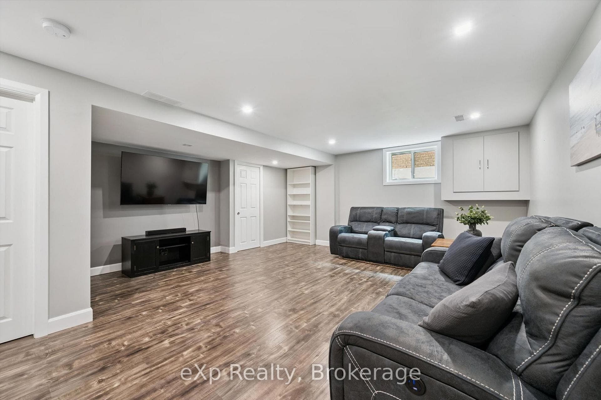 19 Keating Drive photo 35