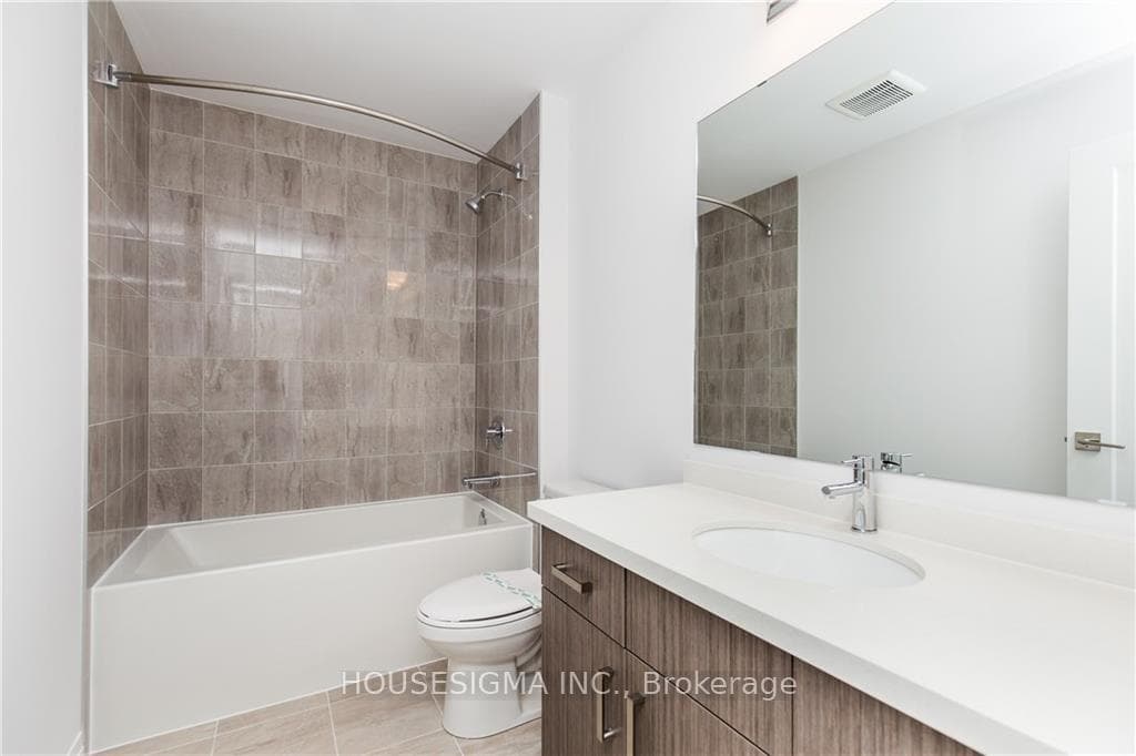 59 Greenwich Avenue photo 16
