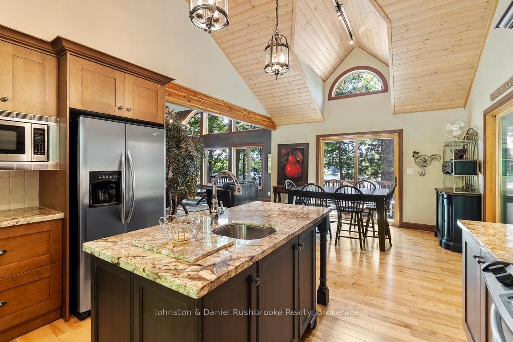 1086 Brackenrig Road Unit 2 photo 12