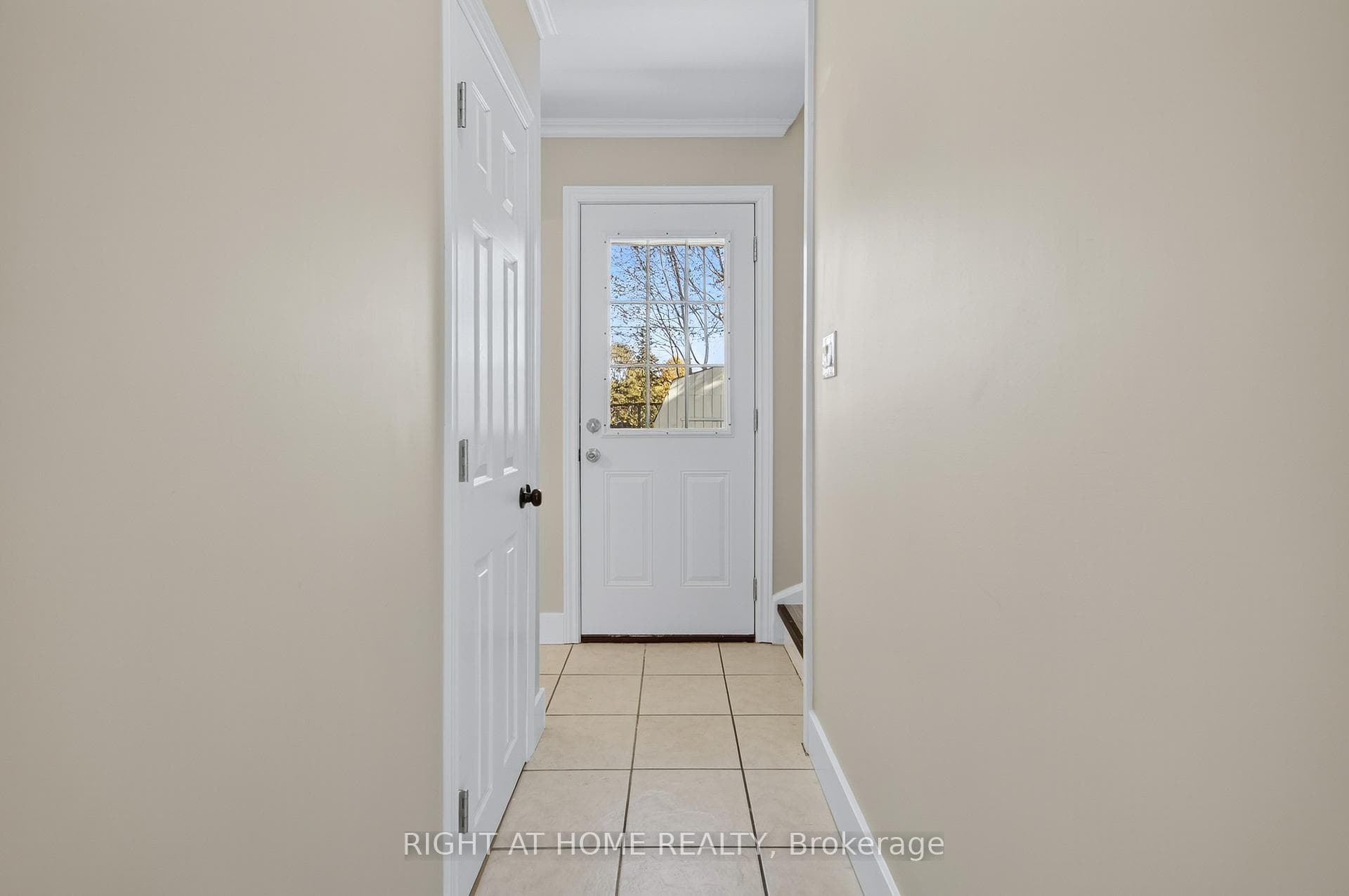 11 Newton Street photo 25