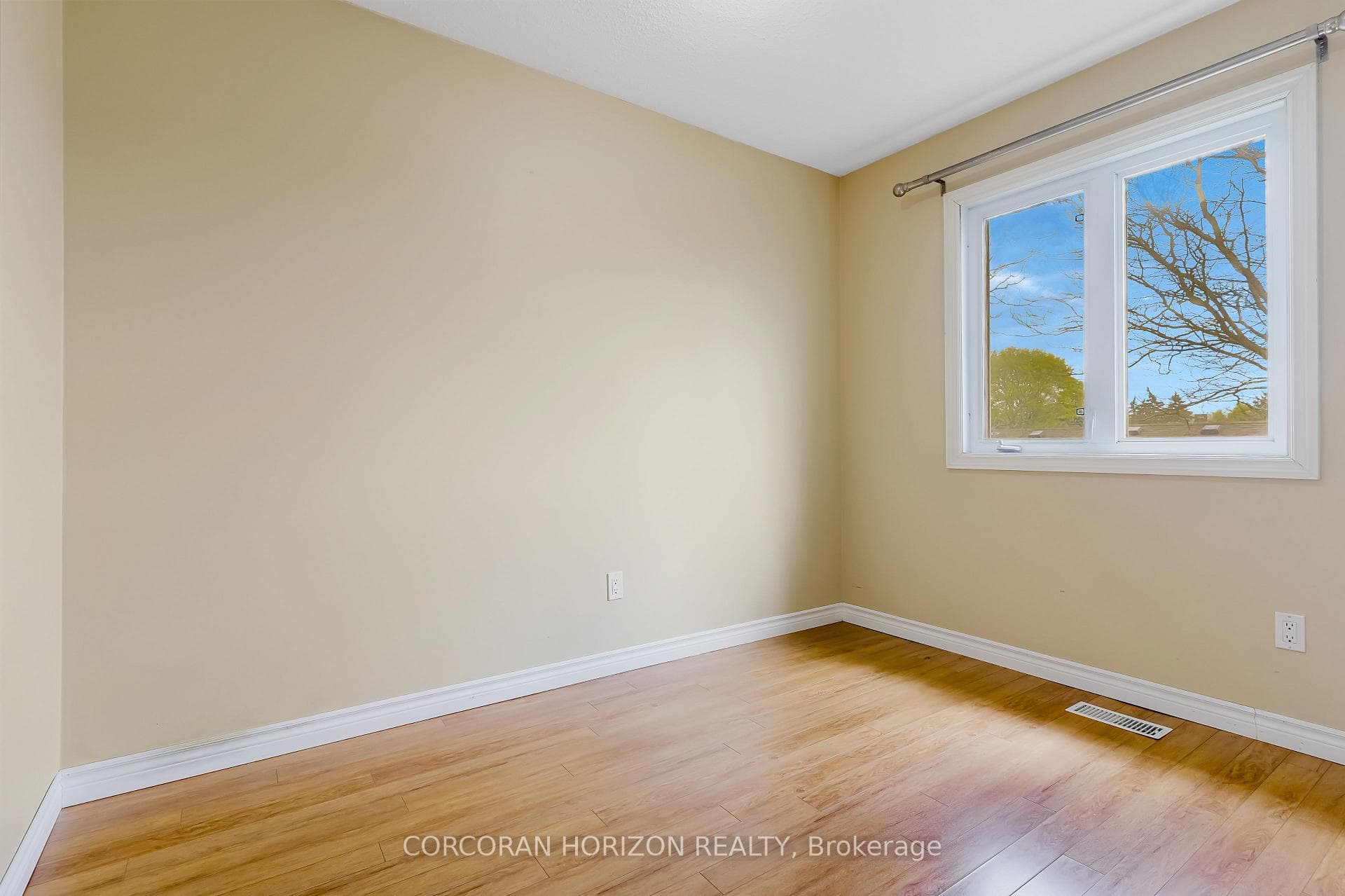 302 College Avenue Unit 74 photo 31