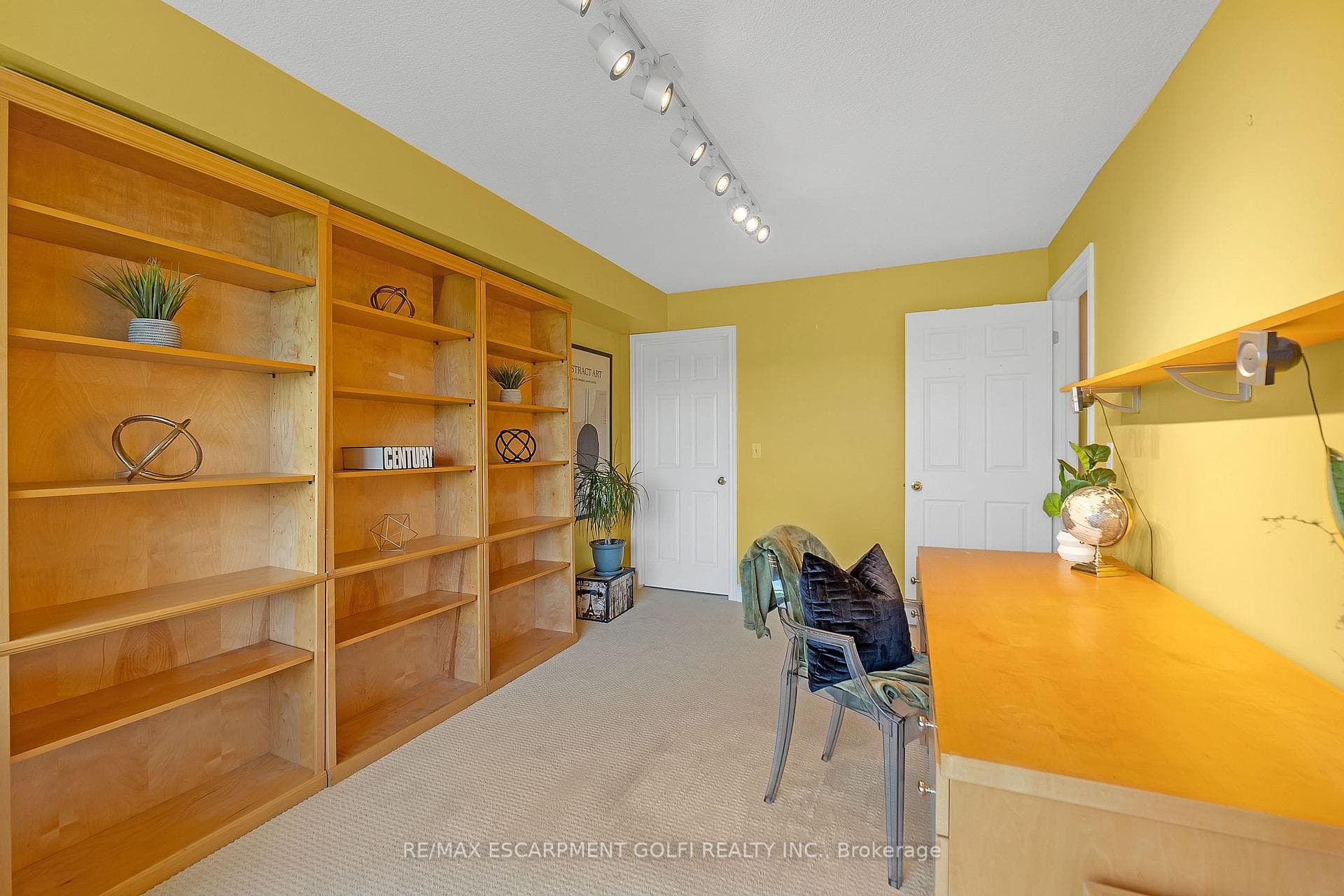 1770 Main Street Unit 603 photo 23