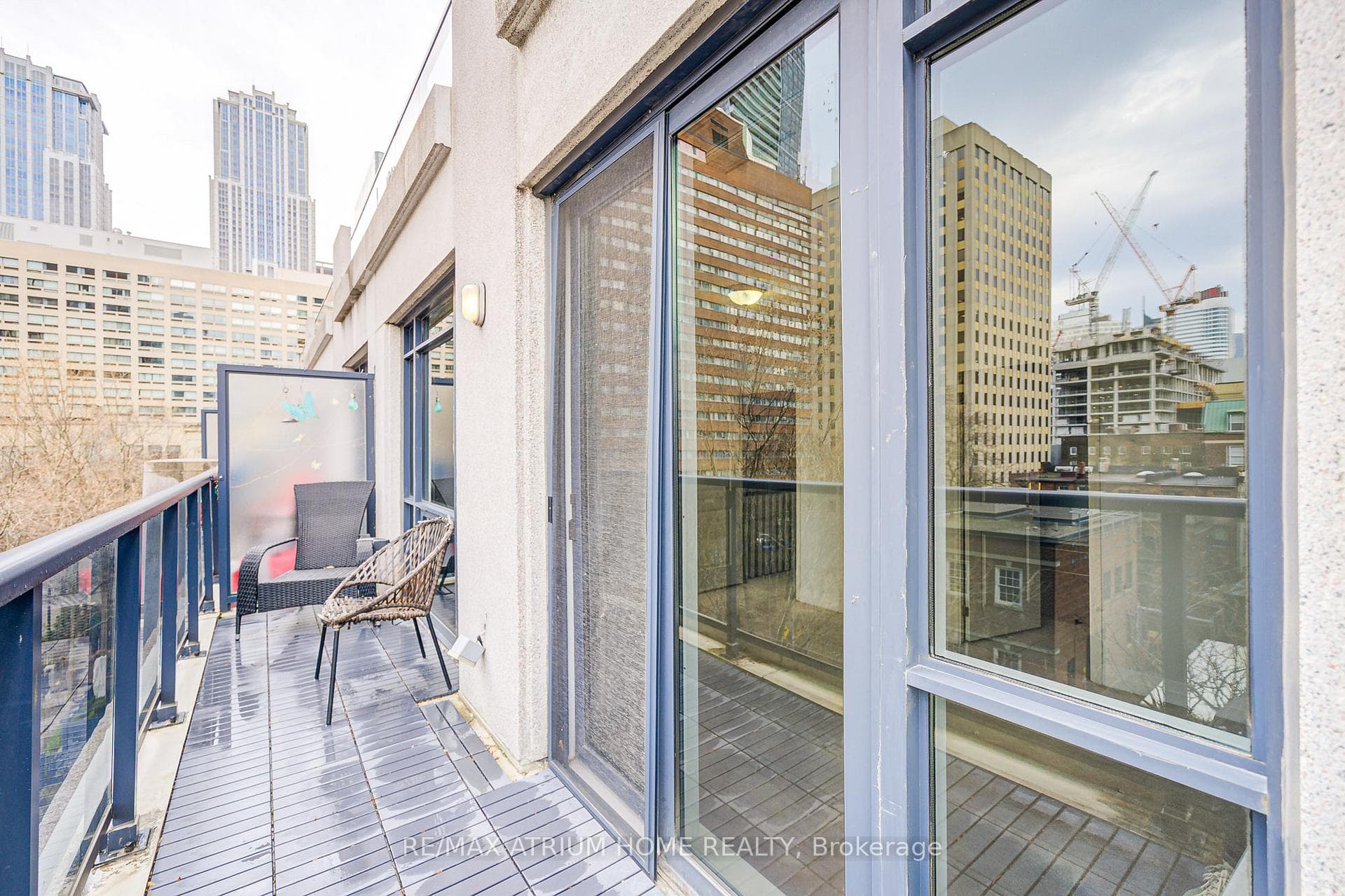 23 Carlton Street Unit 310 photo 35