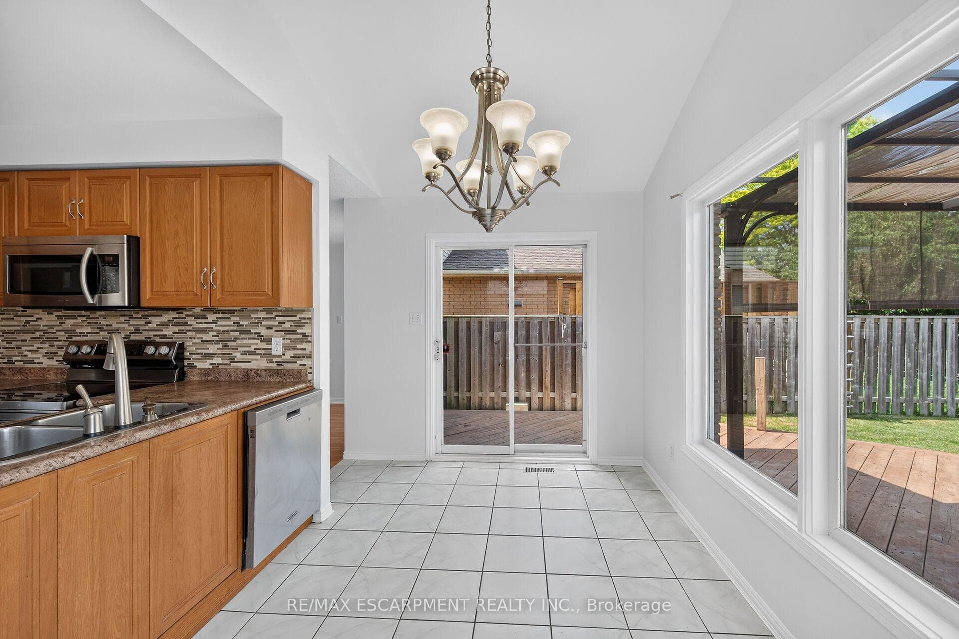 21 Springgarden Crescent photo 11