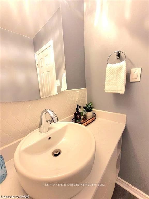 60 Obermeyer Drive photo 11