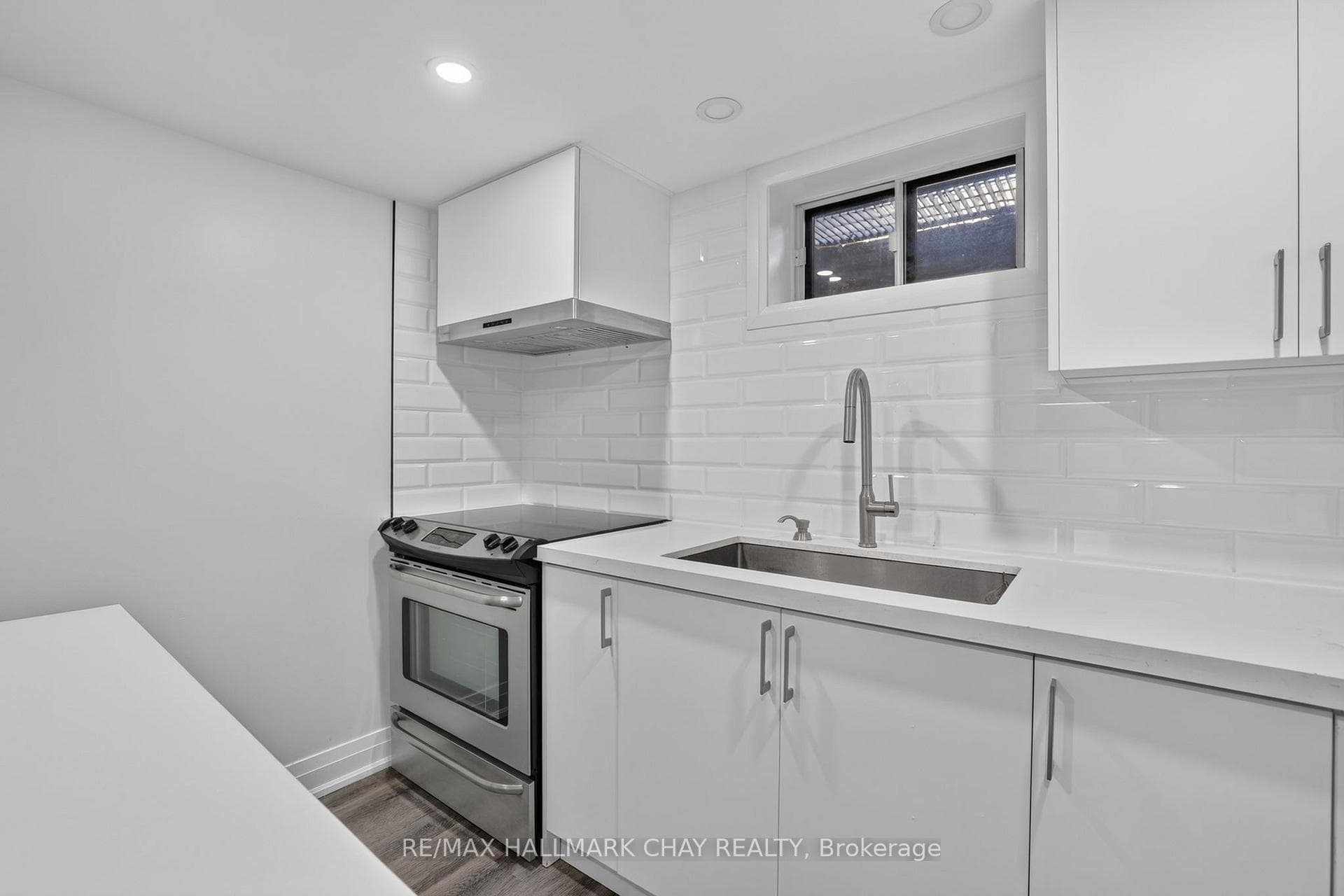 80 Beaumode Heights Drive Unit Lower photo 14