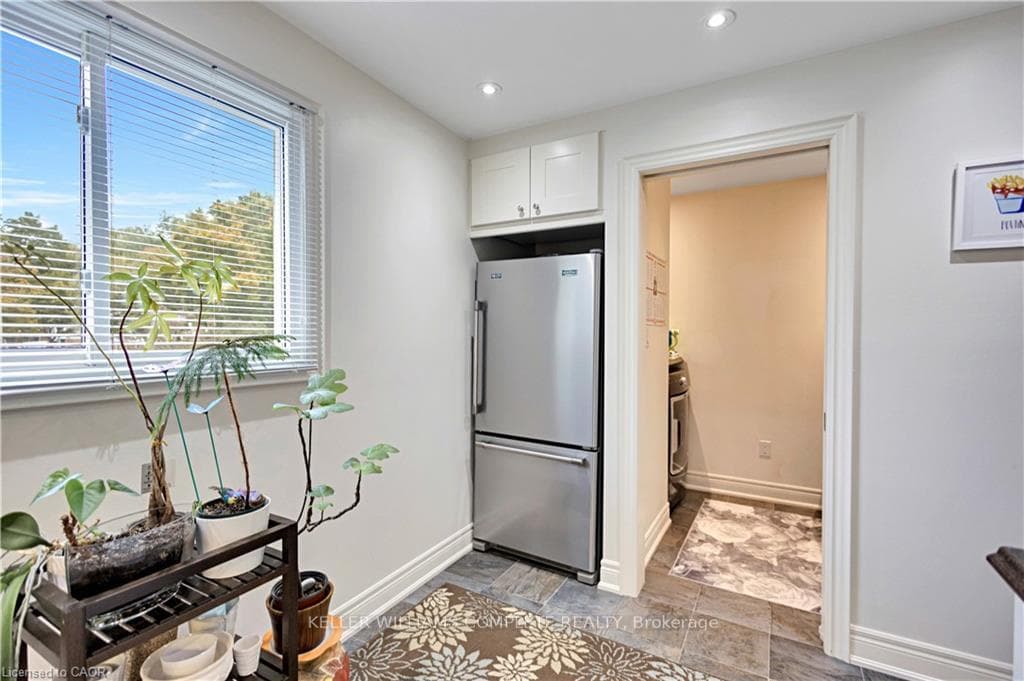 90 ANN Street photo 19