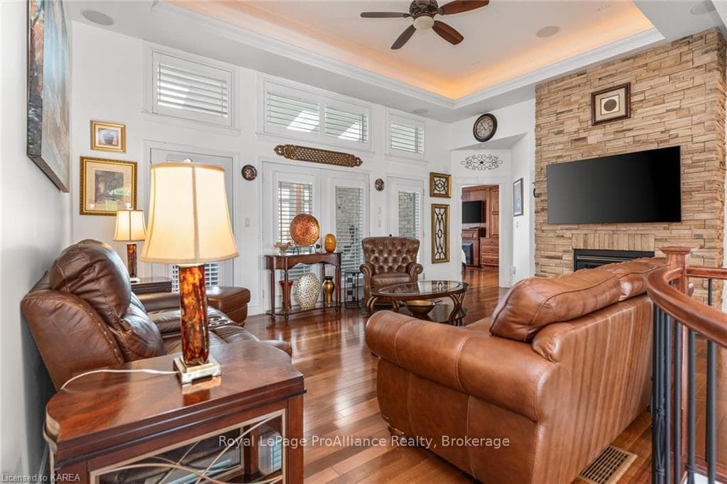 1219 LISBON Place photo 9