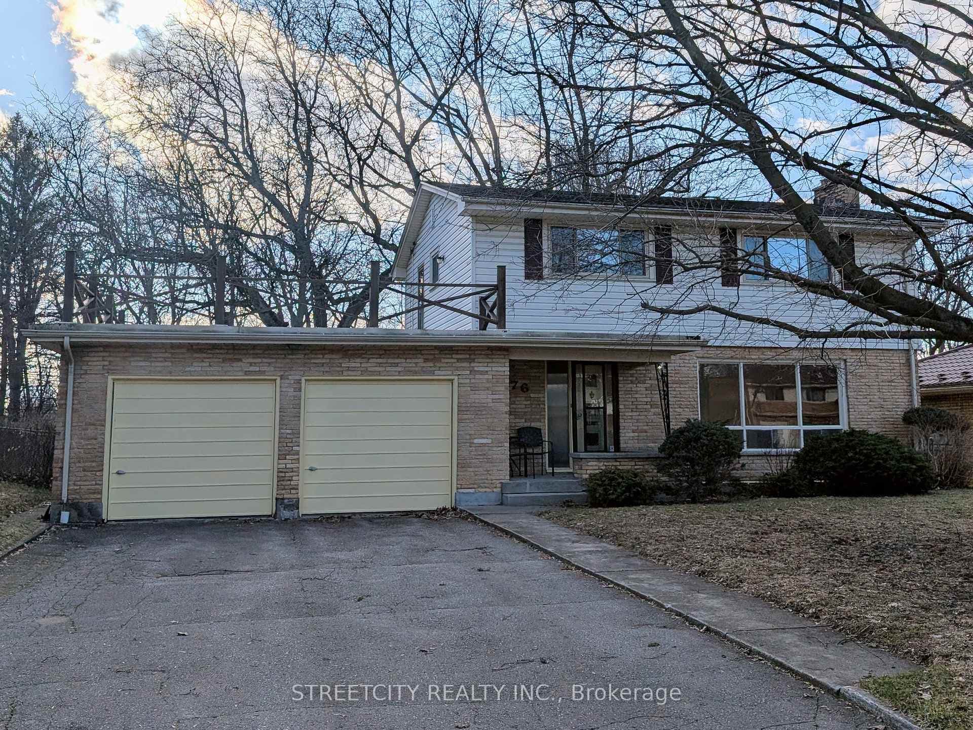 76 Bloomfield Drive photo 1