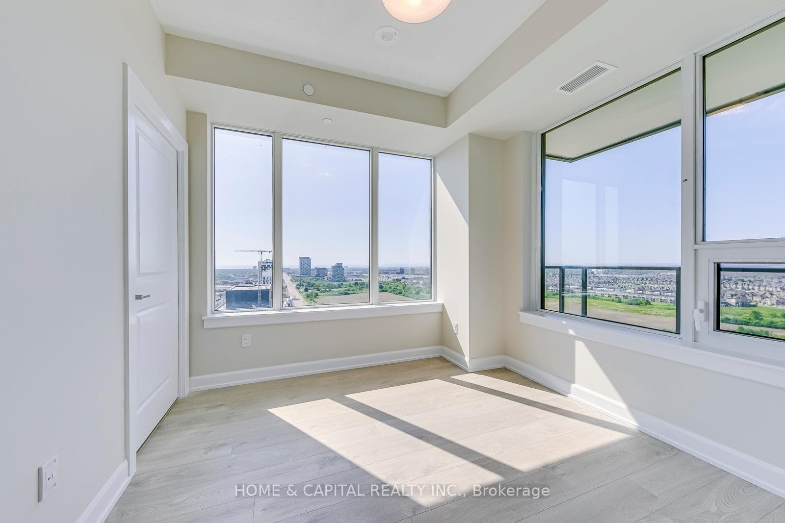 3220 William Coltson Avenue Unit 1902 photo 14