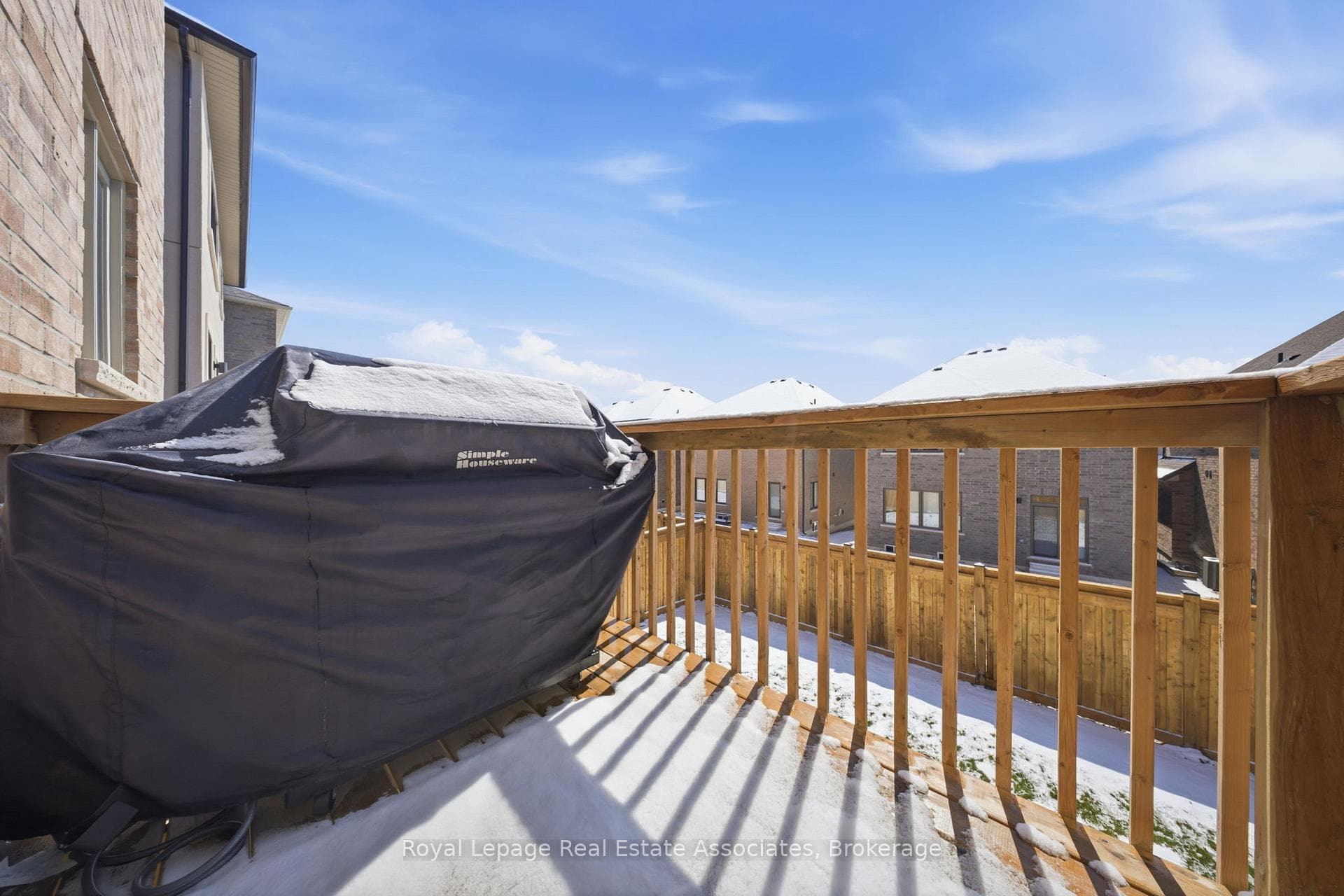 103 Northrop Avenue photo 14