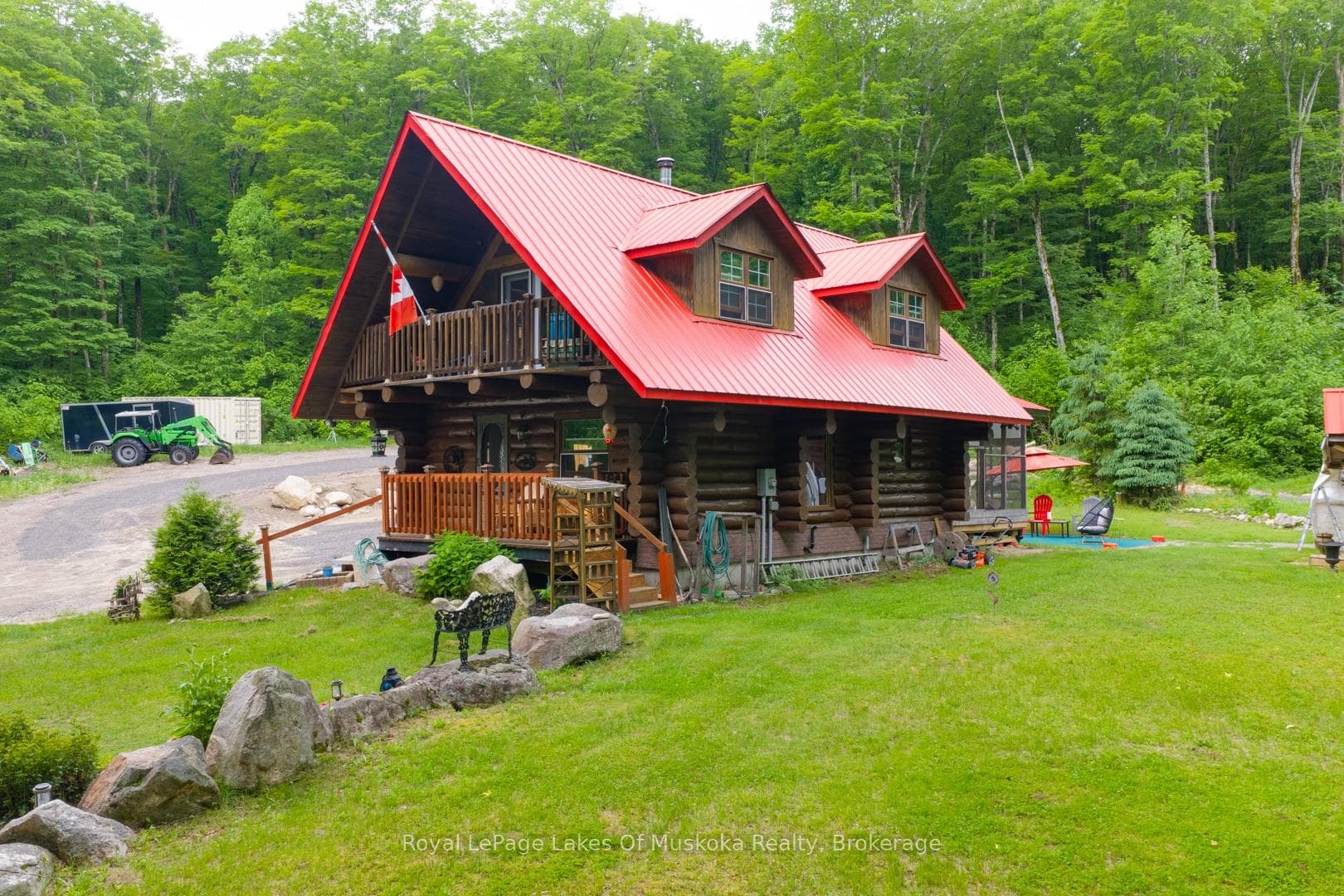 259 Lakeshore Road photo 3