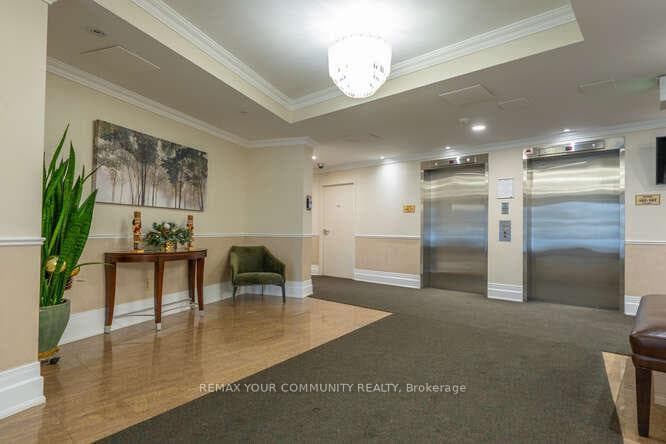 40 Harding Boulevard Unit 712 photo 35
