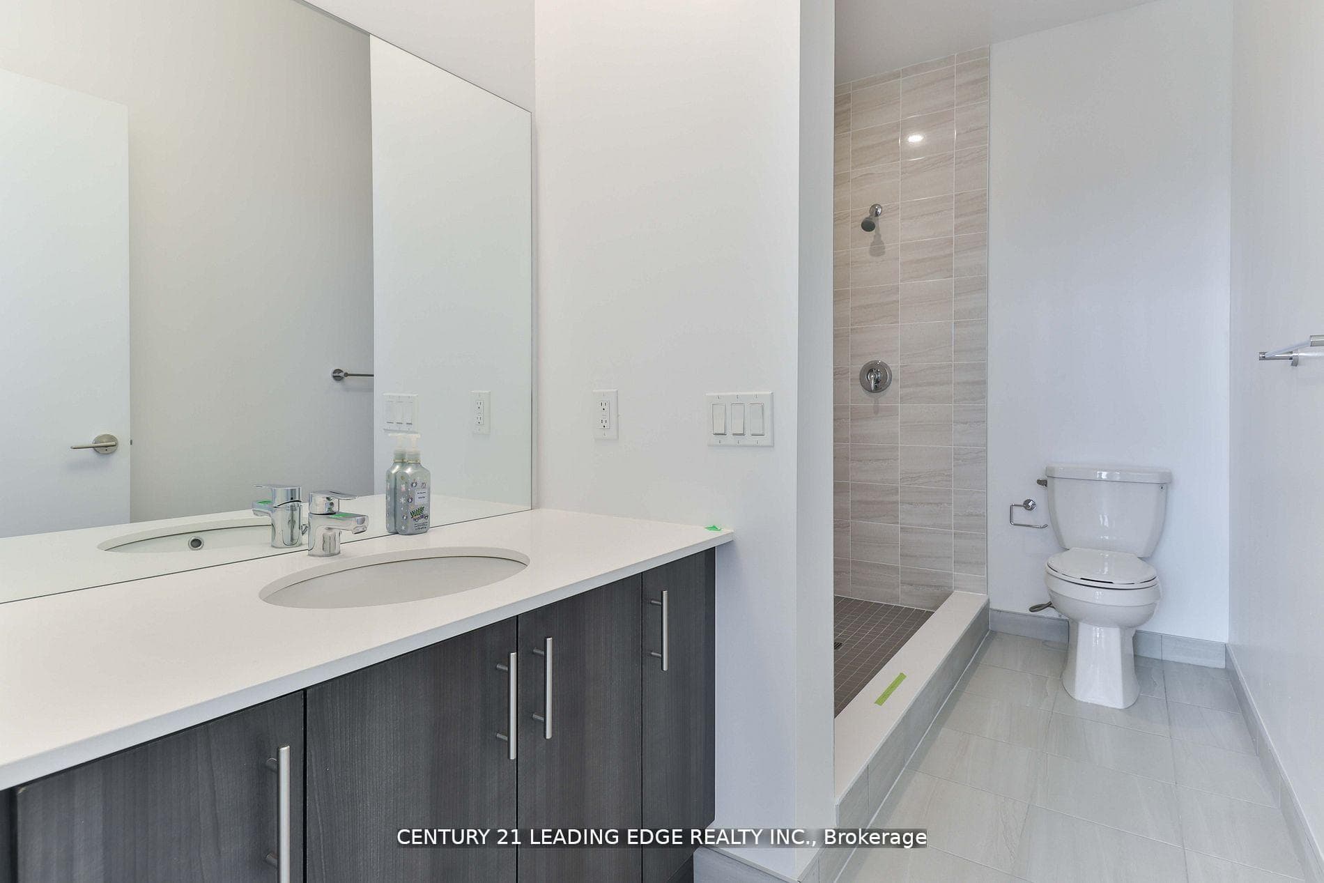 1480 Bayly Street Unit 710 photo 20