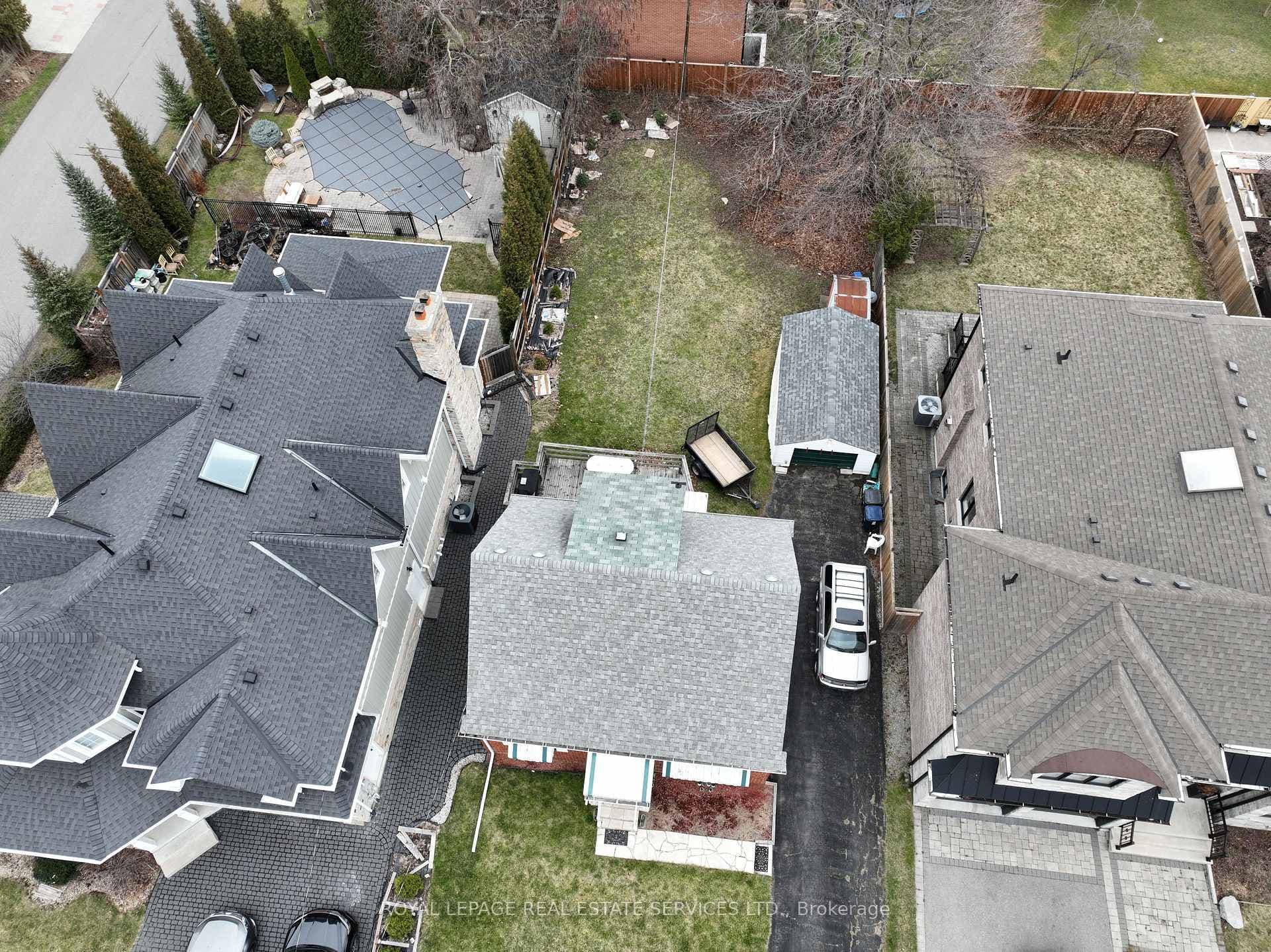 47 Shaver Avenue photo 2