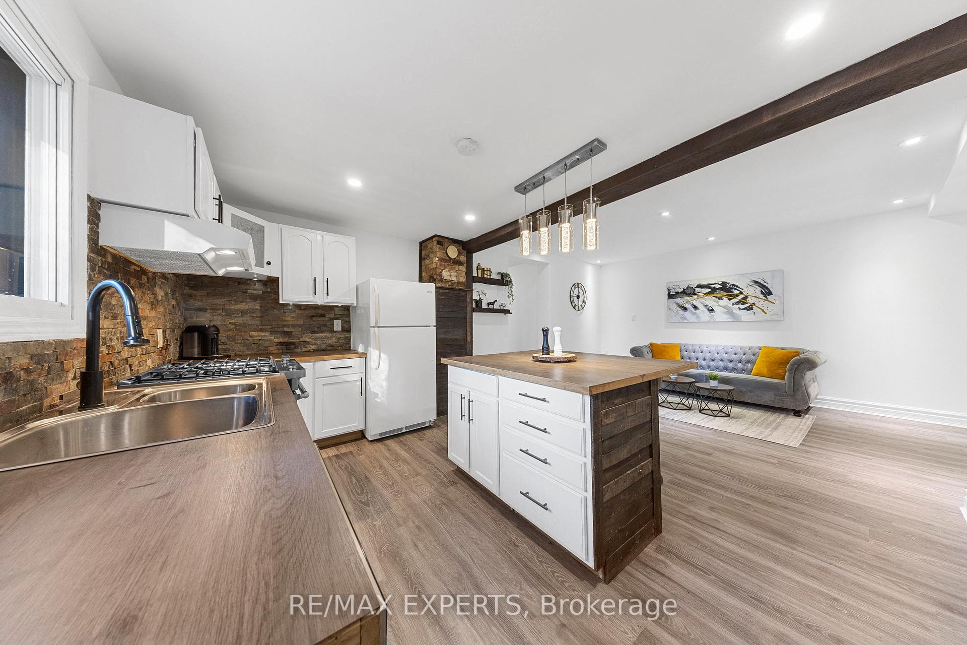 1023 Ferrier Avenue photo 16