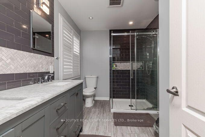 1129 Meighen Way photo 38