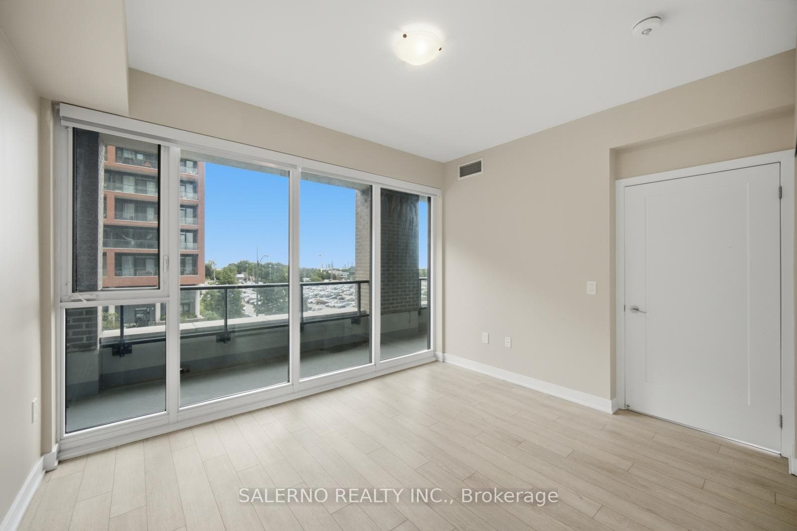 100 Eagle Rock Way Unit 219 photo 34