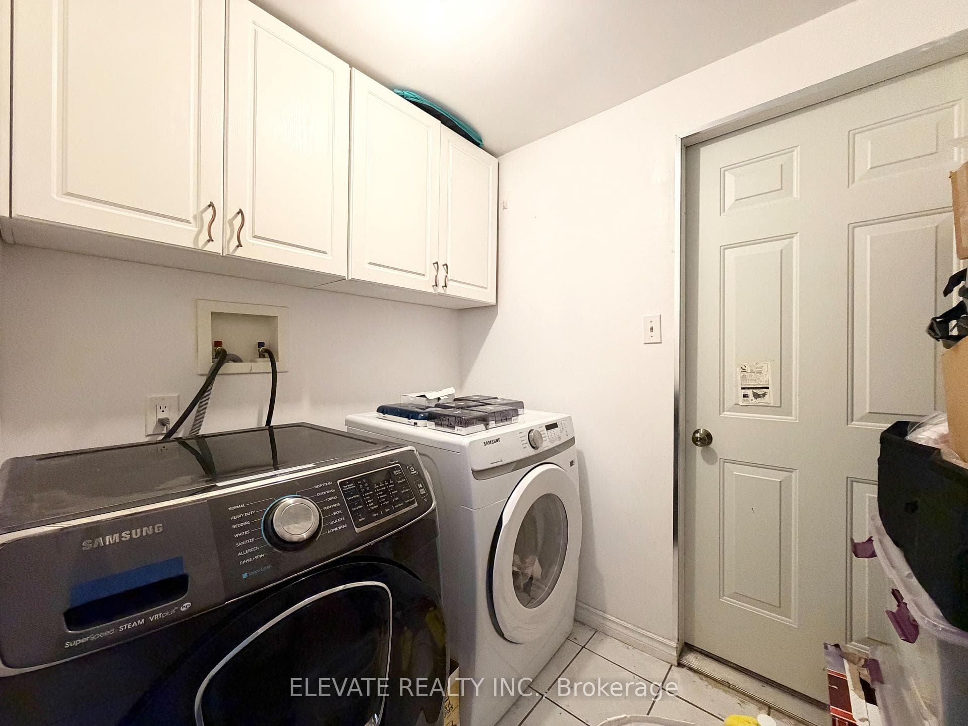 1556 Princelea (Basement) Place photo 16