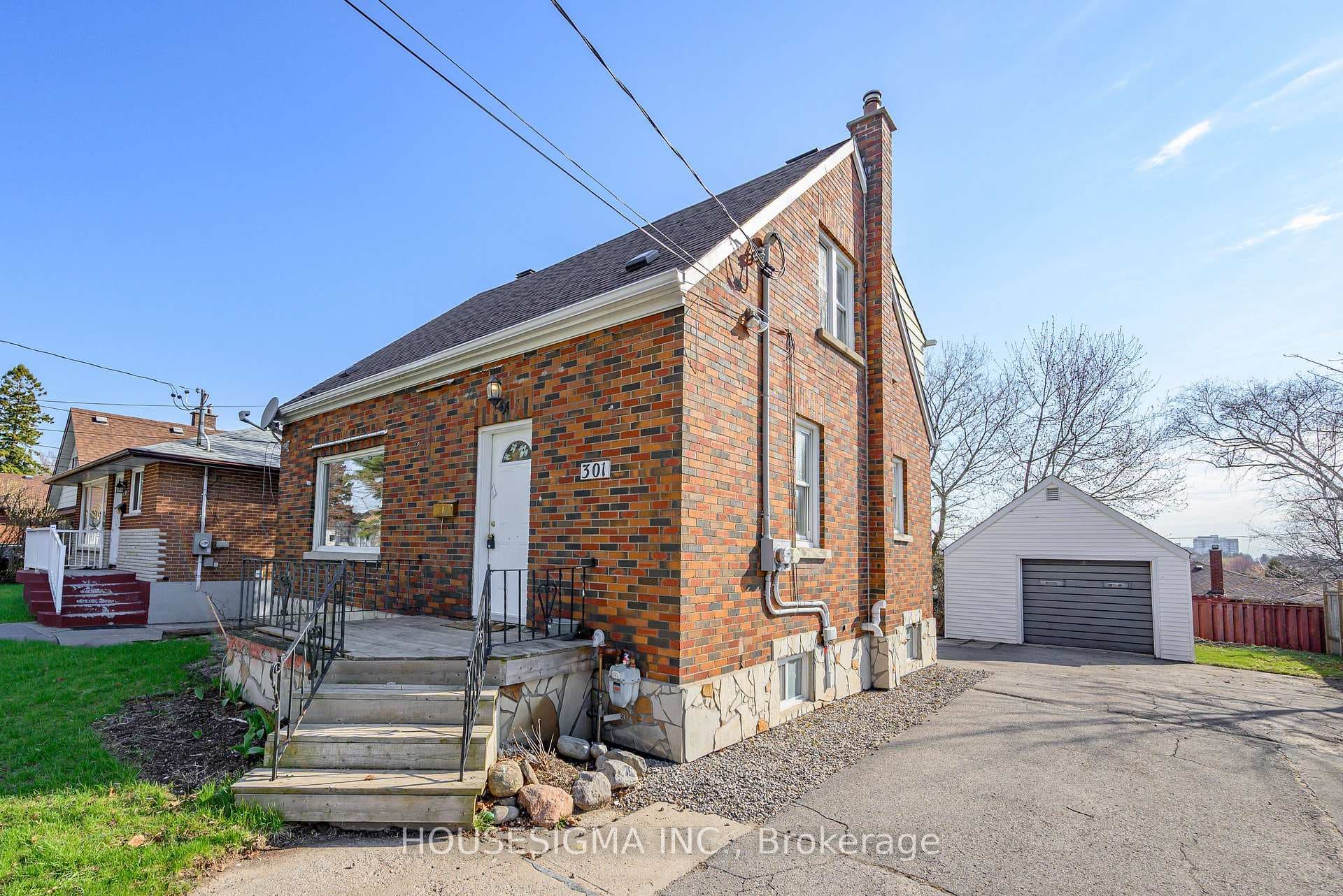 Registered 2 unit with City of Oshawa.