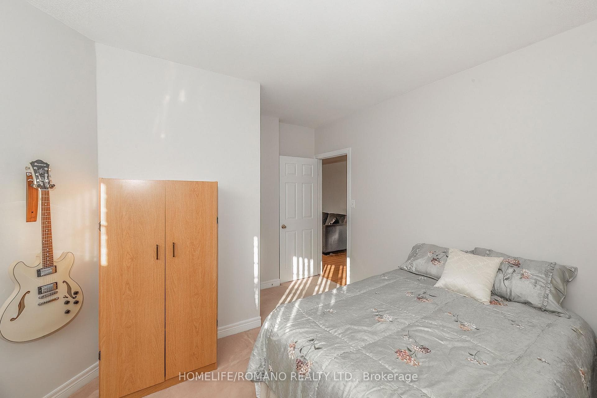 25 Bedell Crescent photo 29
