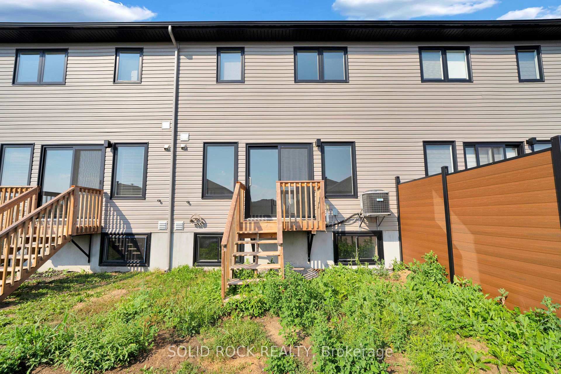 82 O'Donovan Drive photo 28