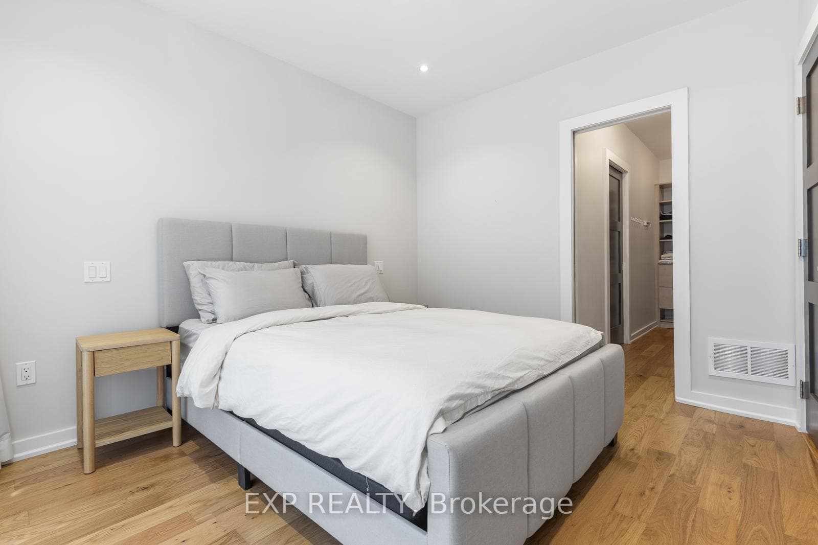 19 Kennedy Avenue photo 11