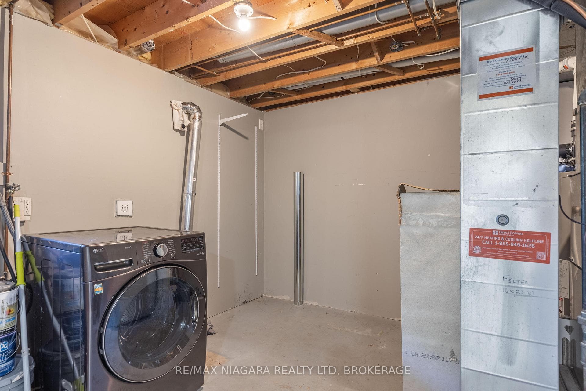 Lower Level - Laundry Room