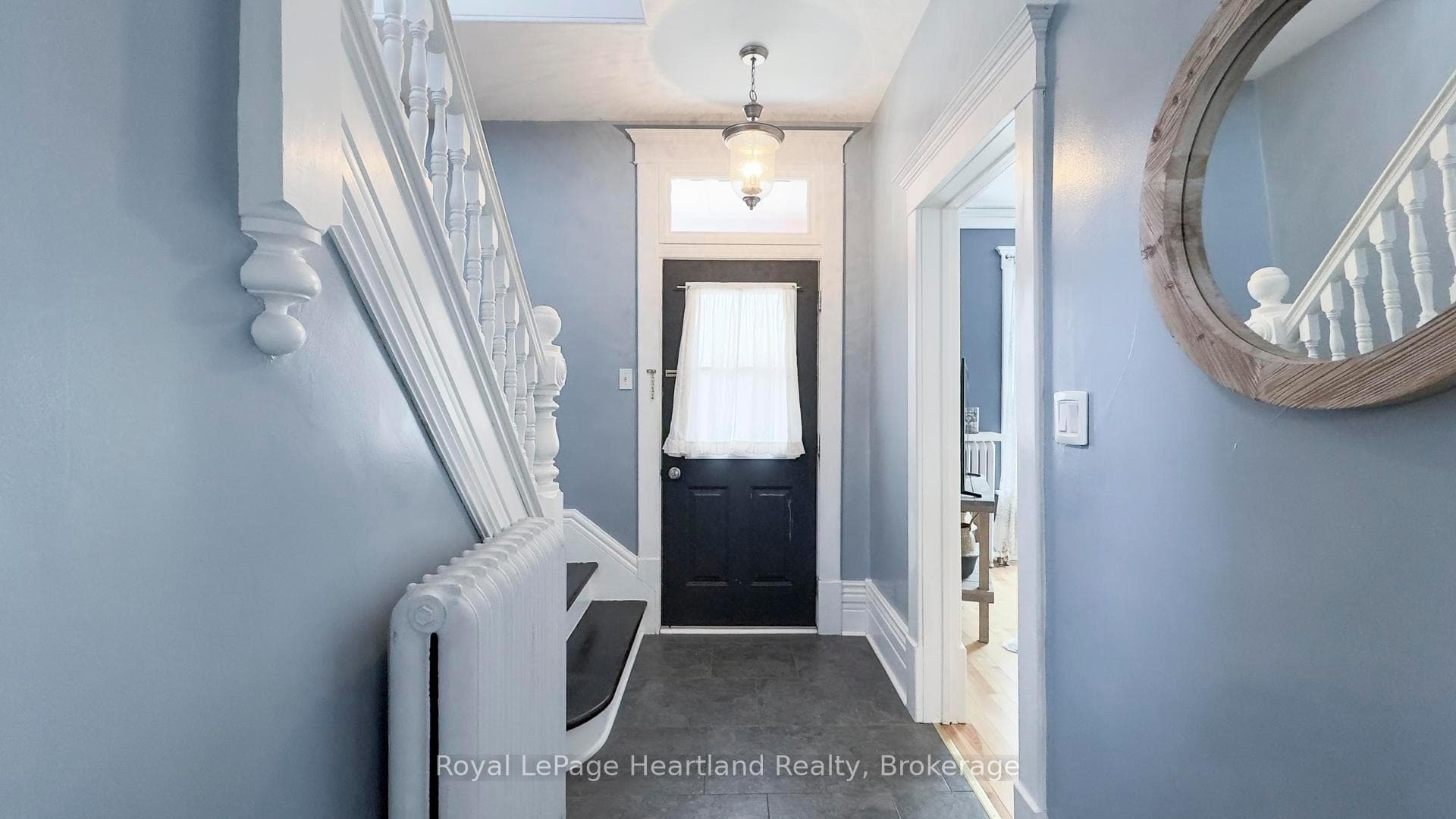 221 Bayfield Road photo 3