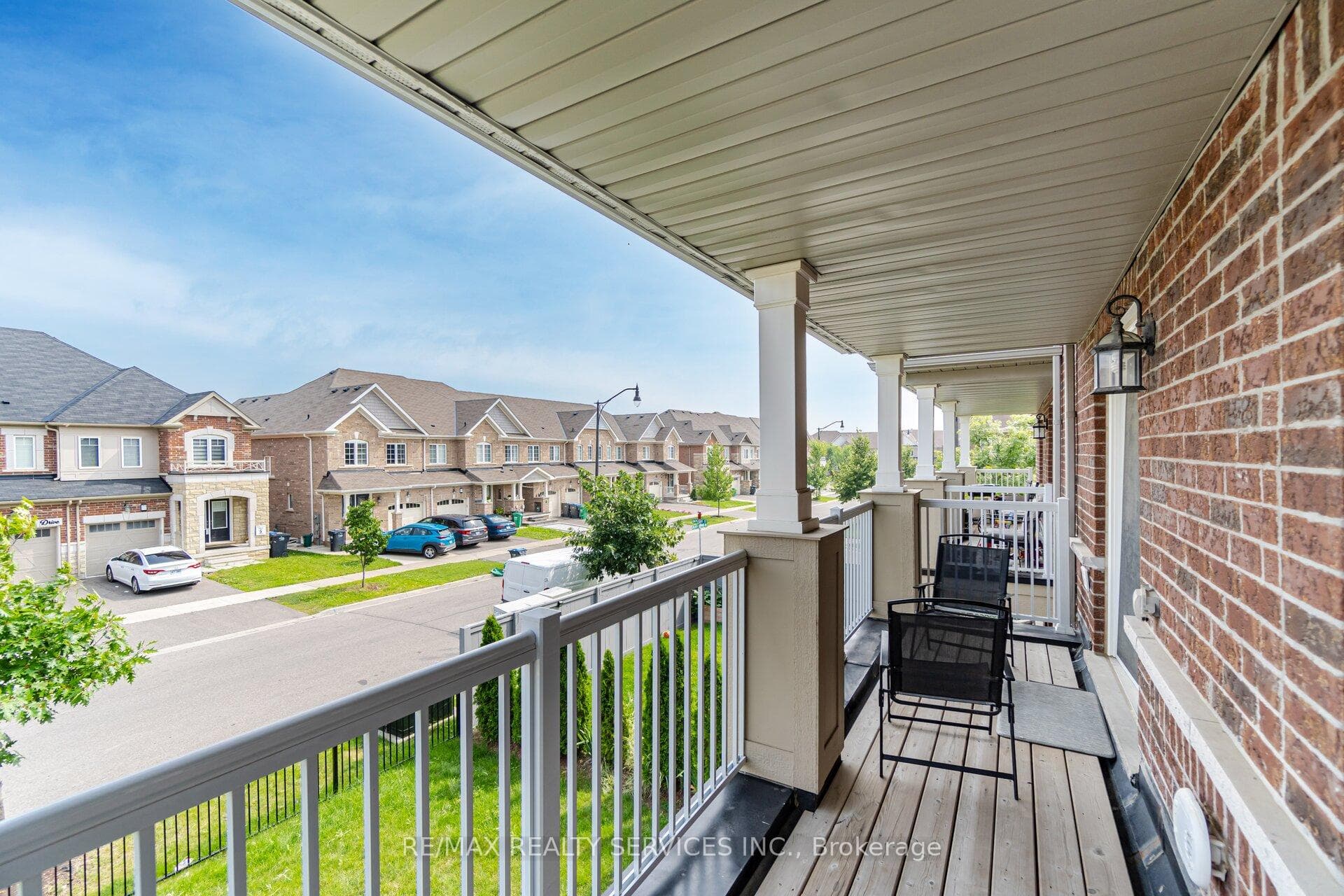 57 Golden Spring Drive photo 33