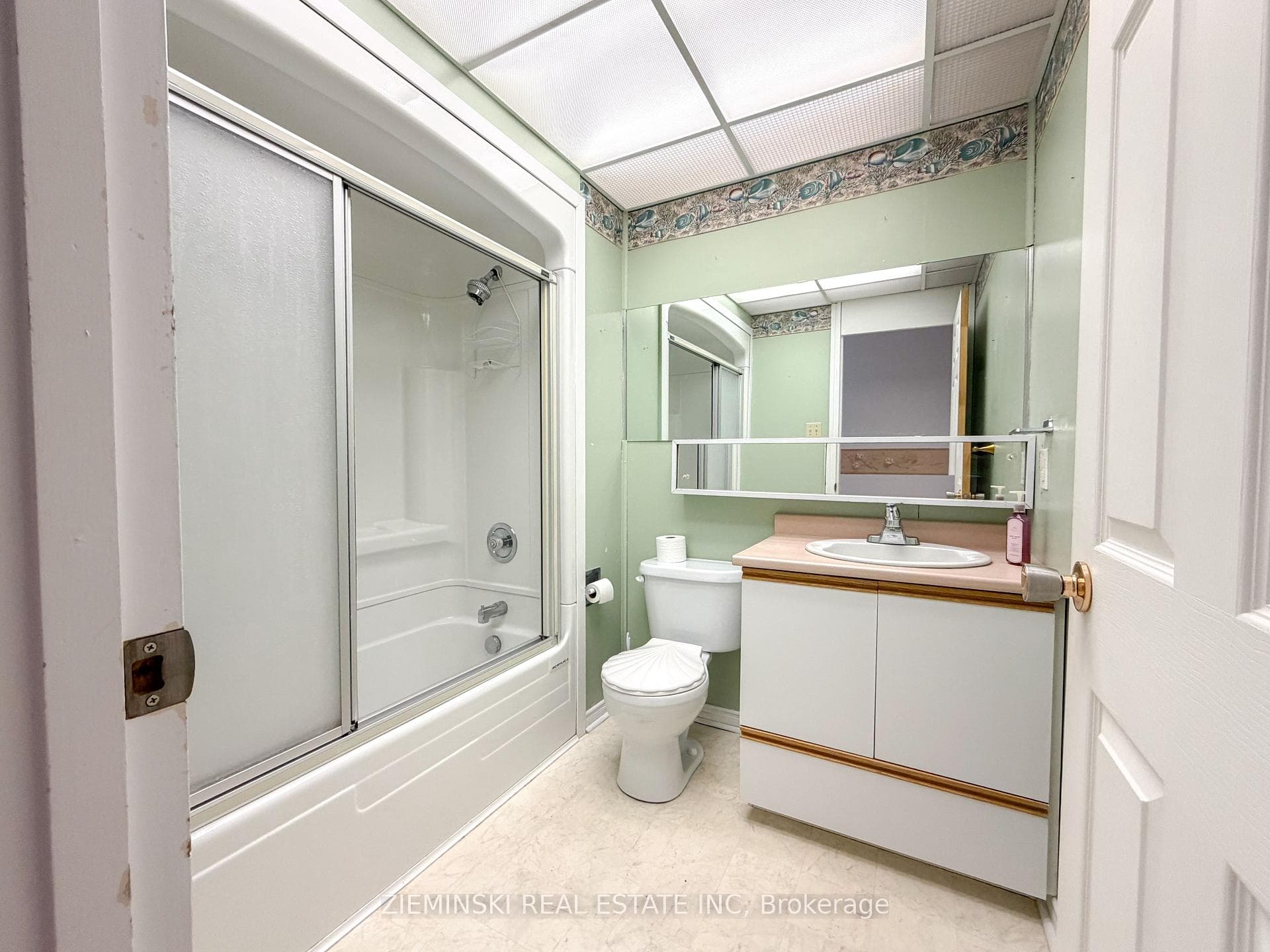 105 New Circle Place photo 15