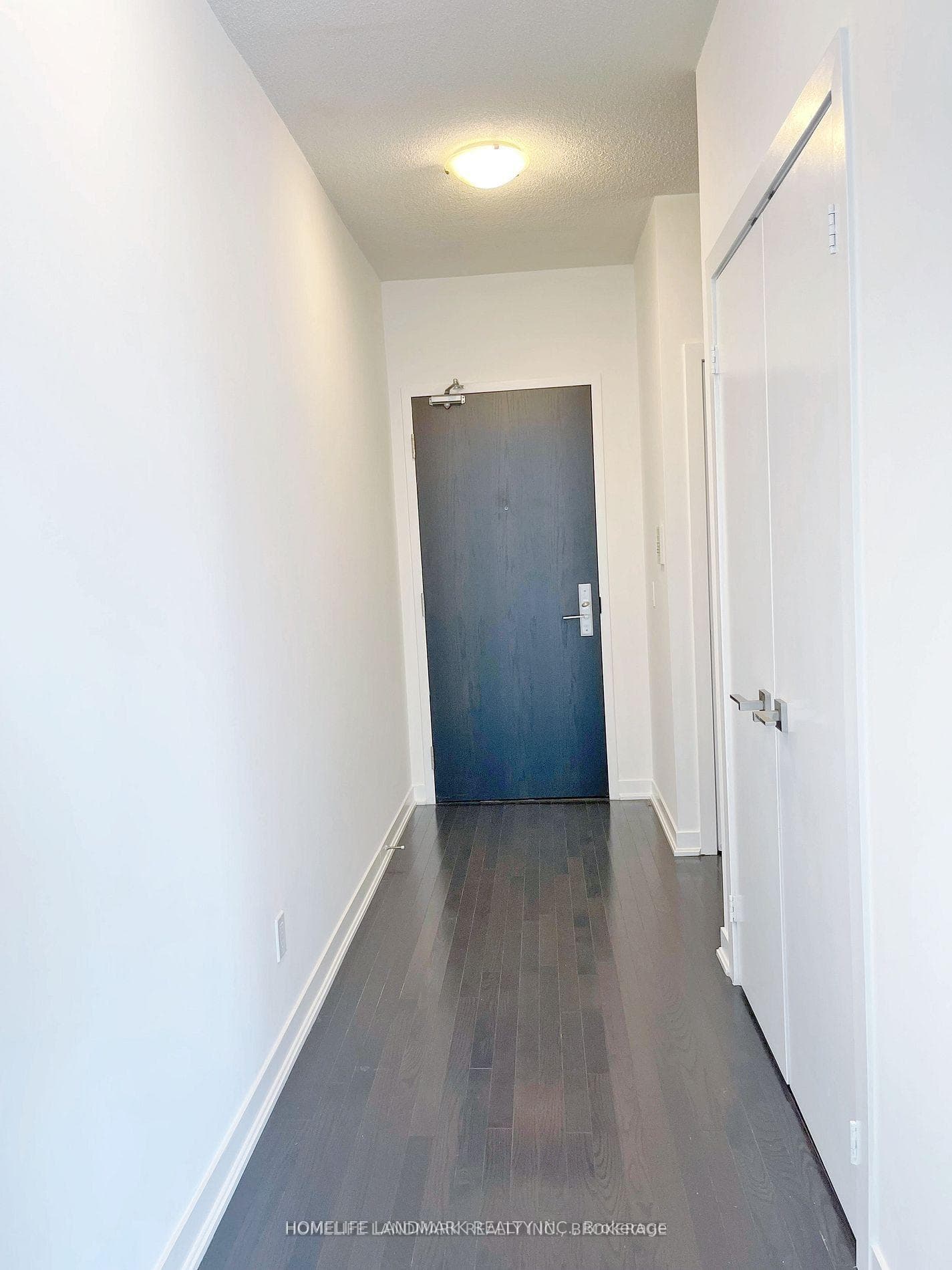 770 Bay Street Unit 2508 photo 5