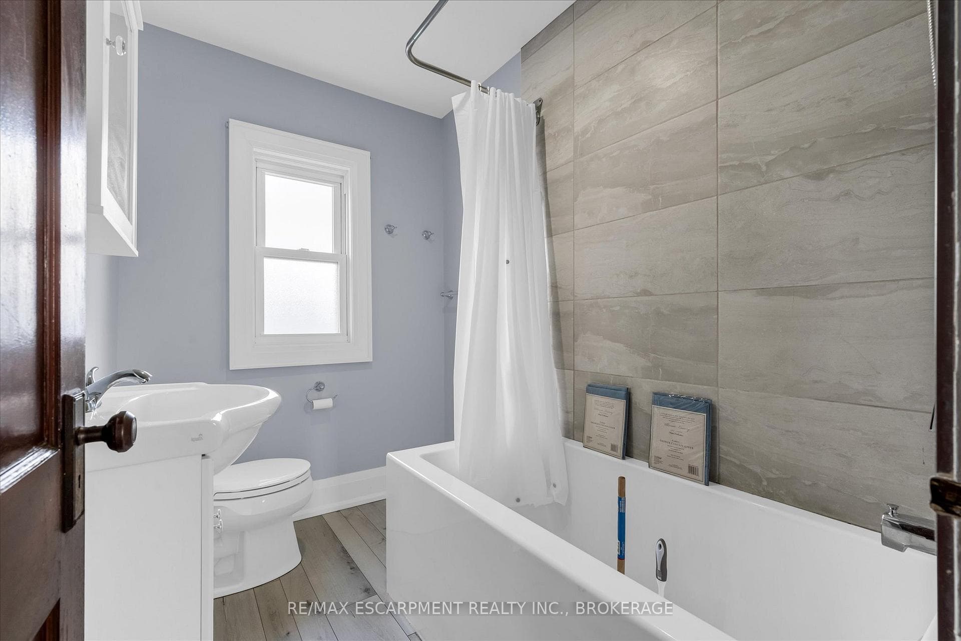 121 Edgemont Street photo 28