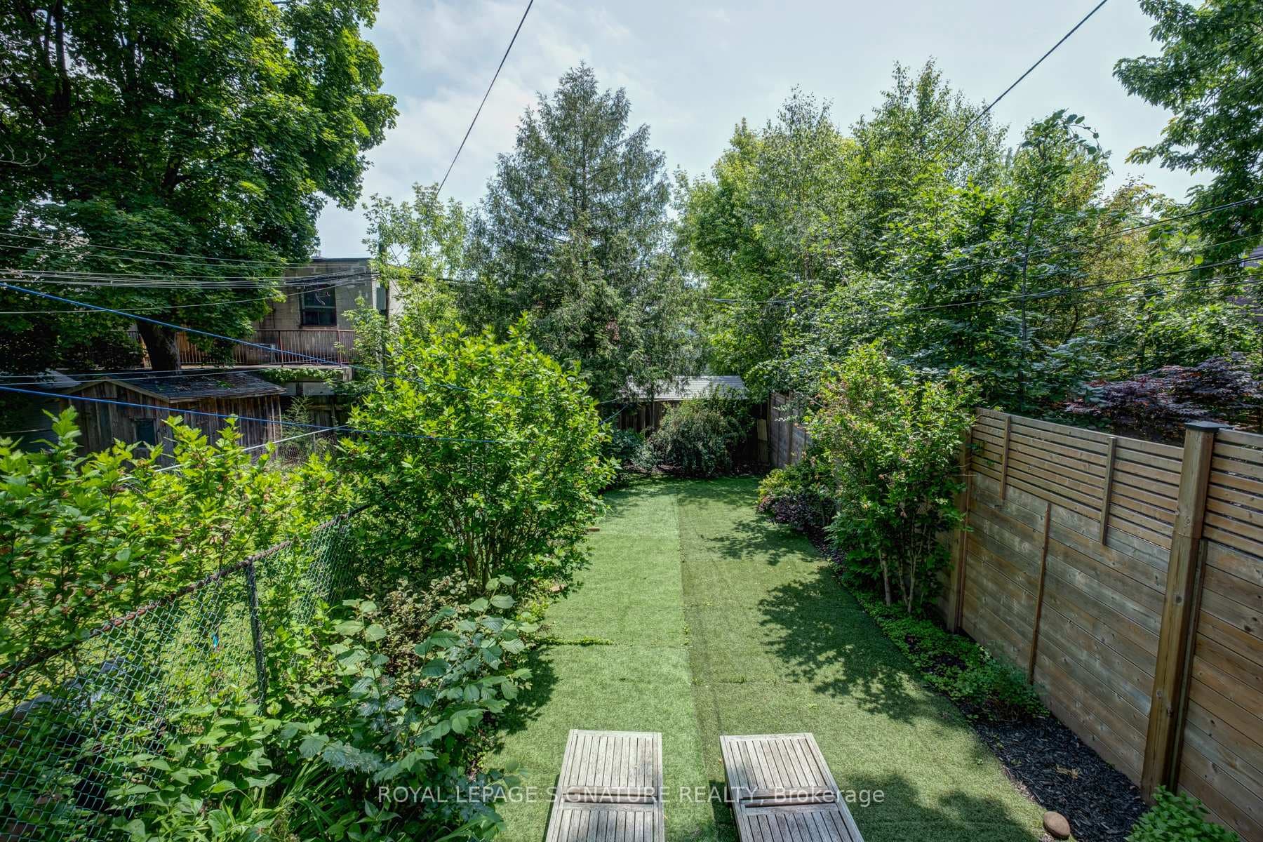 57 Simpson Avenue photo 23