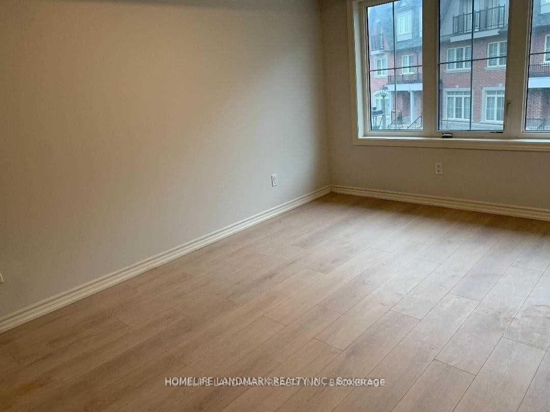 8 Eaton Park Lane Unit 12 photo 13