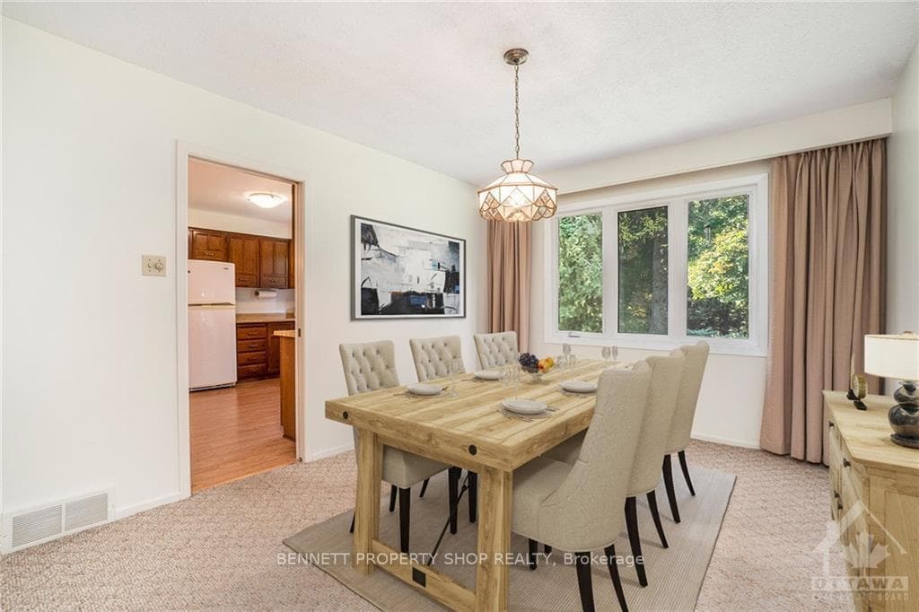 19 NEWLAND Drive photo 6