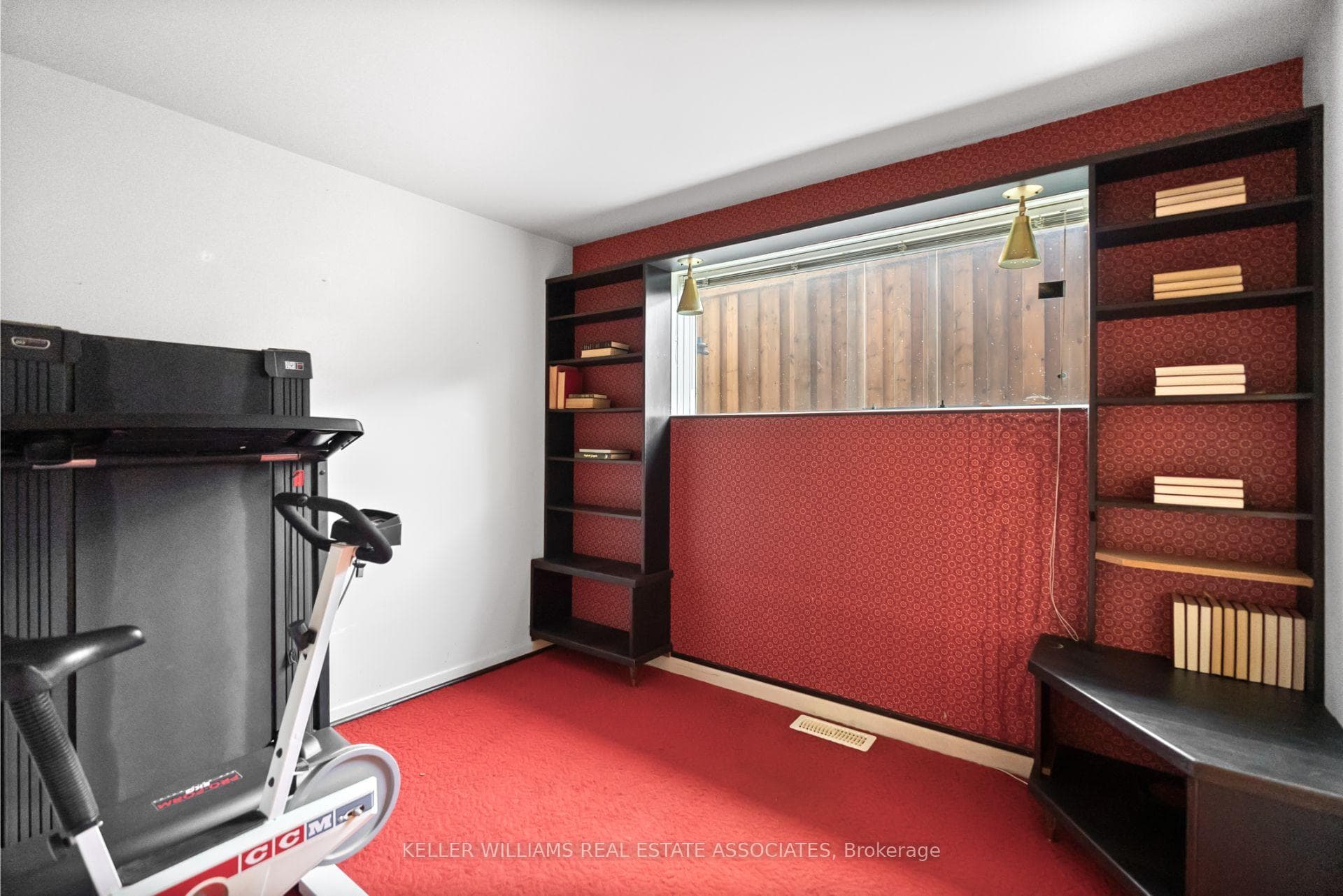 118 West 19th Street photo 29