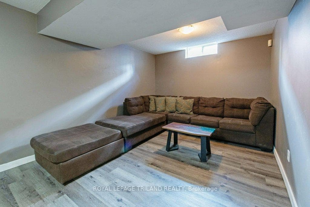 174 Jensen Road photo 31