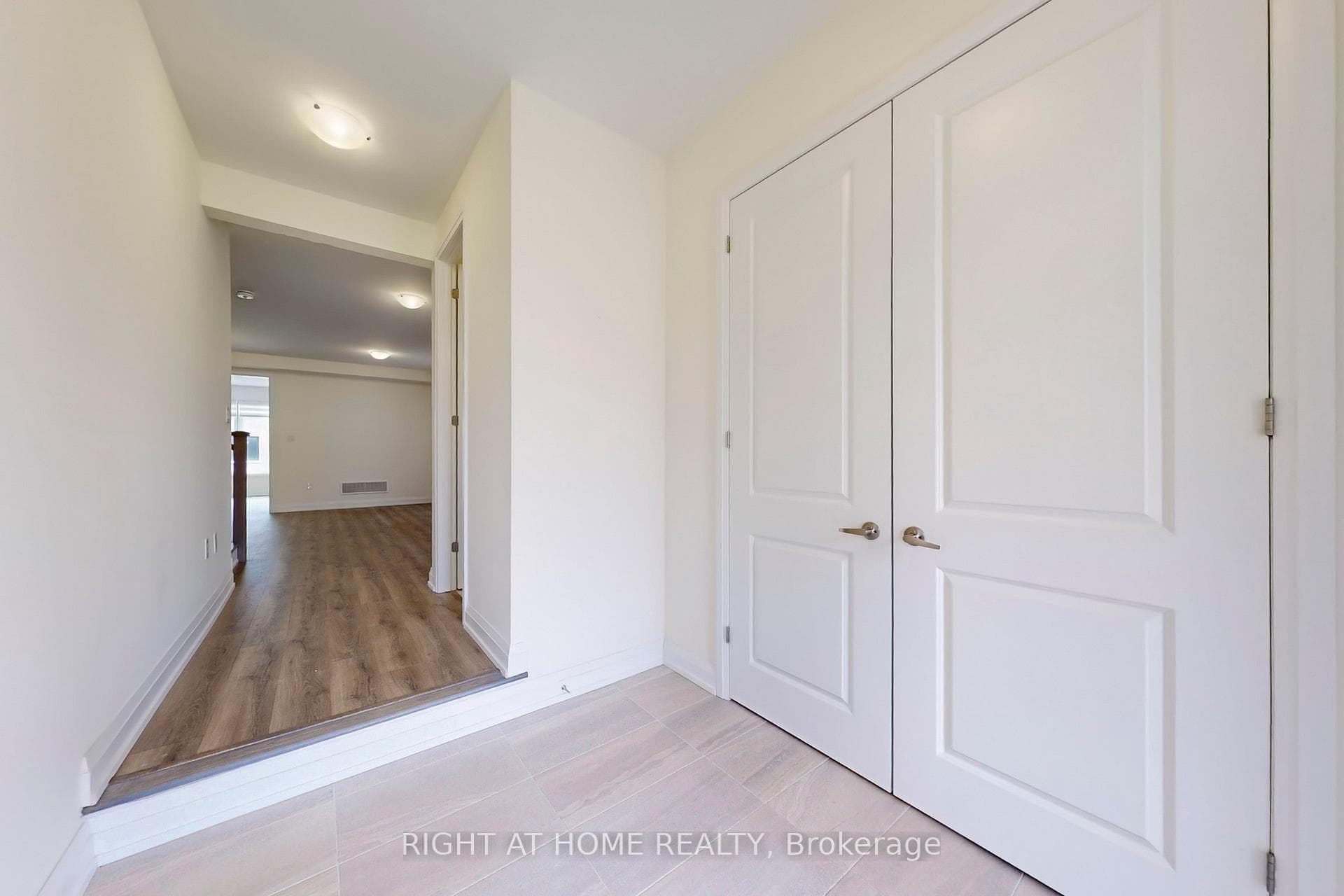 11 Calypso Avenue photo 3