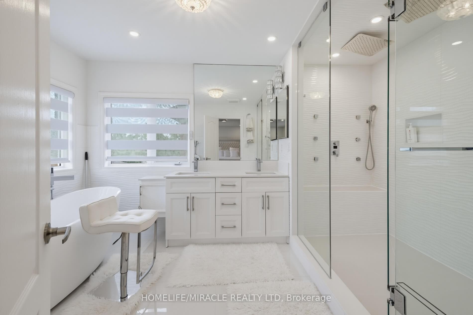 7350 Glamorgan Way photo 26