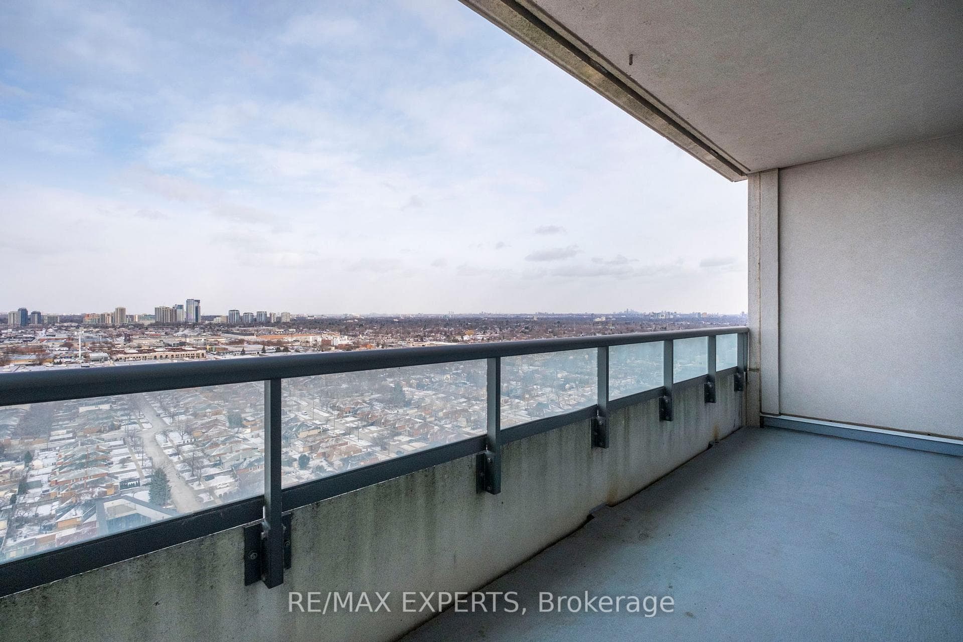 17 Zorra Street Unit 2101 photo 25